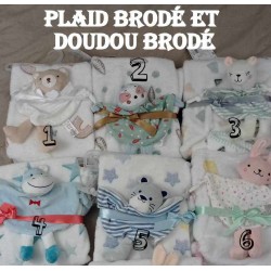 Plaid brodé + le doudou...